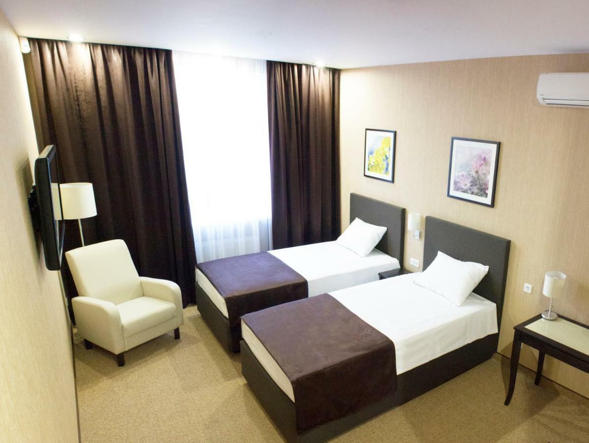 Al Mar Hotel Schaslyve Екстериор снимка